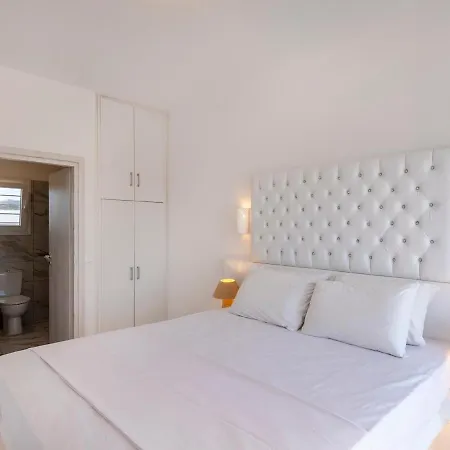 Aliki Bay Luxury 2 Vakantiehuis Páros
