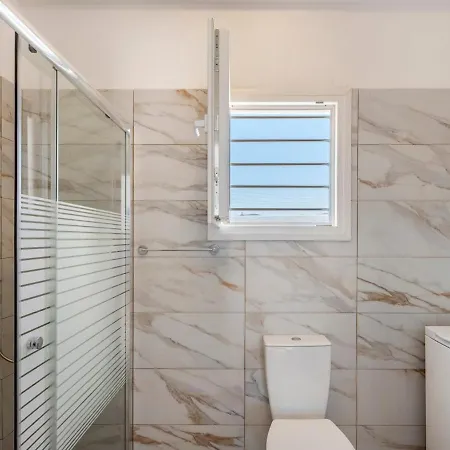 Aliki Bay Luxury 2 Feriehus *